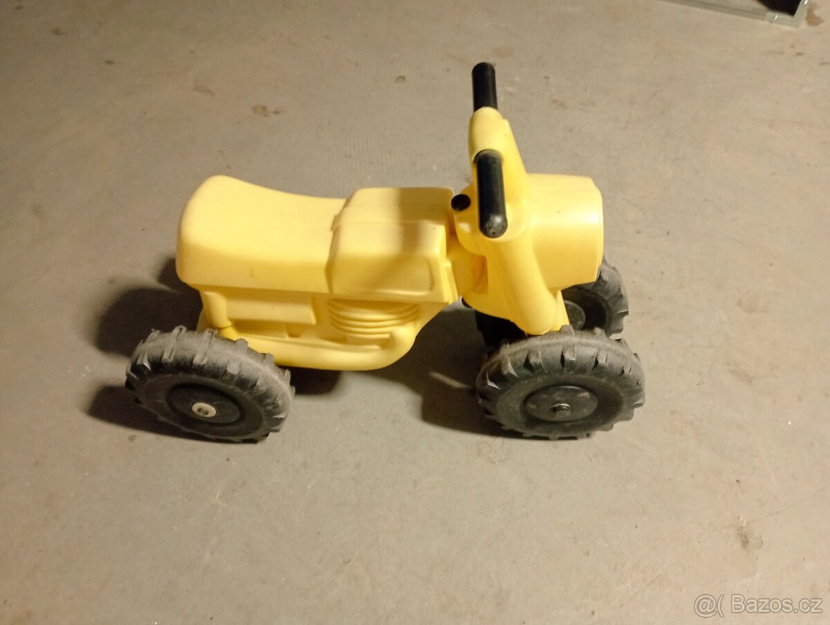 Dětské odrážedlo