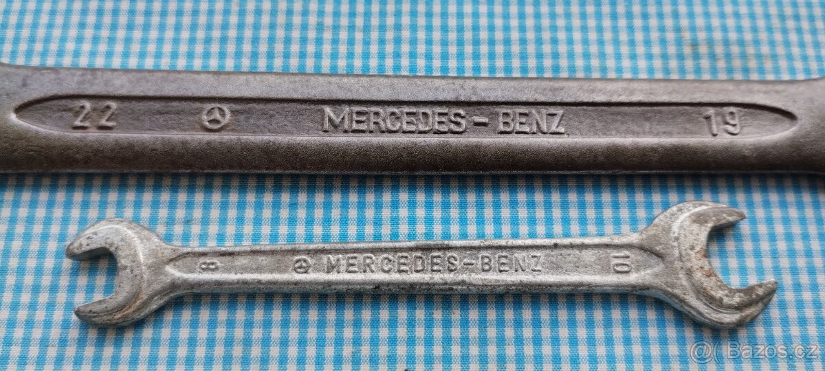 k Mercedes Benz