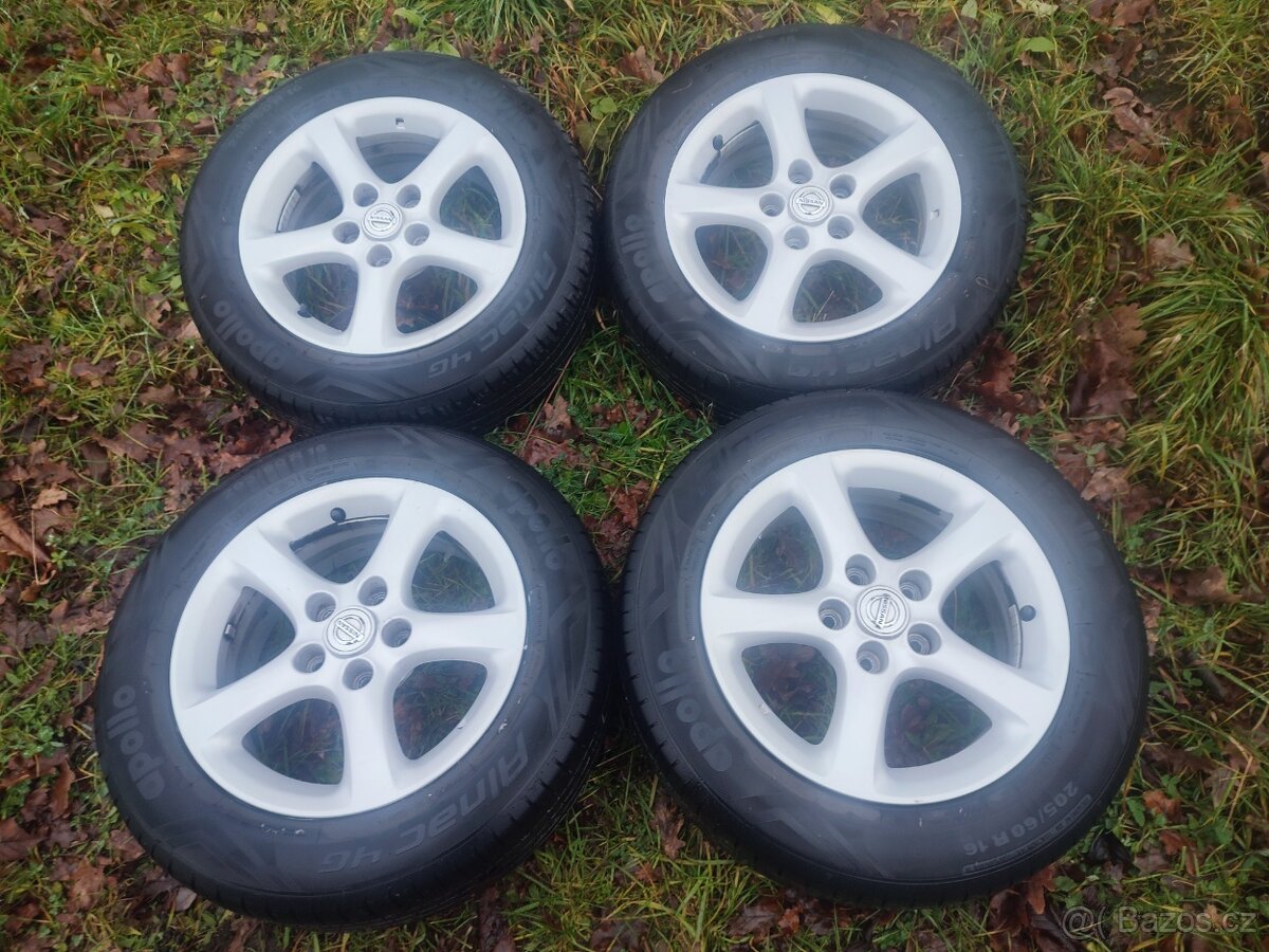 205/60 R16