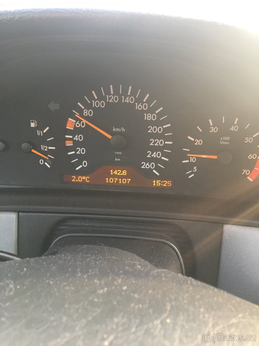 Mercedes benz E420