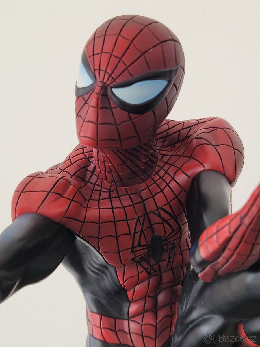 Sideshow Spiderman,comiquette black suit