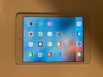 Apple iPad mini tablet