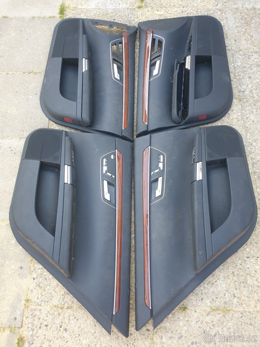 W221 Mercedes S Klass Long Bočnice