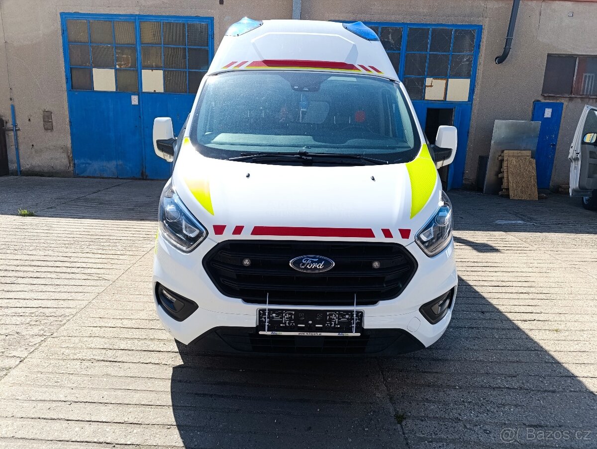 Ford Transit Custom Sanitní vůz