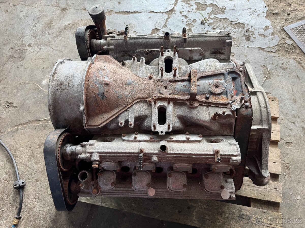 Motor Tatra 613