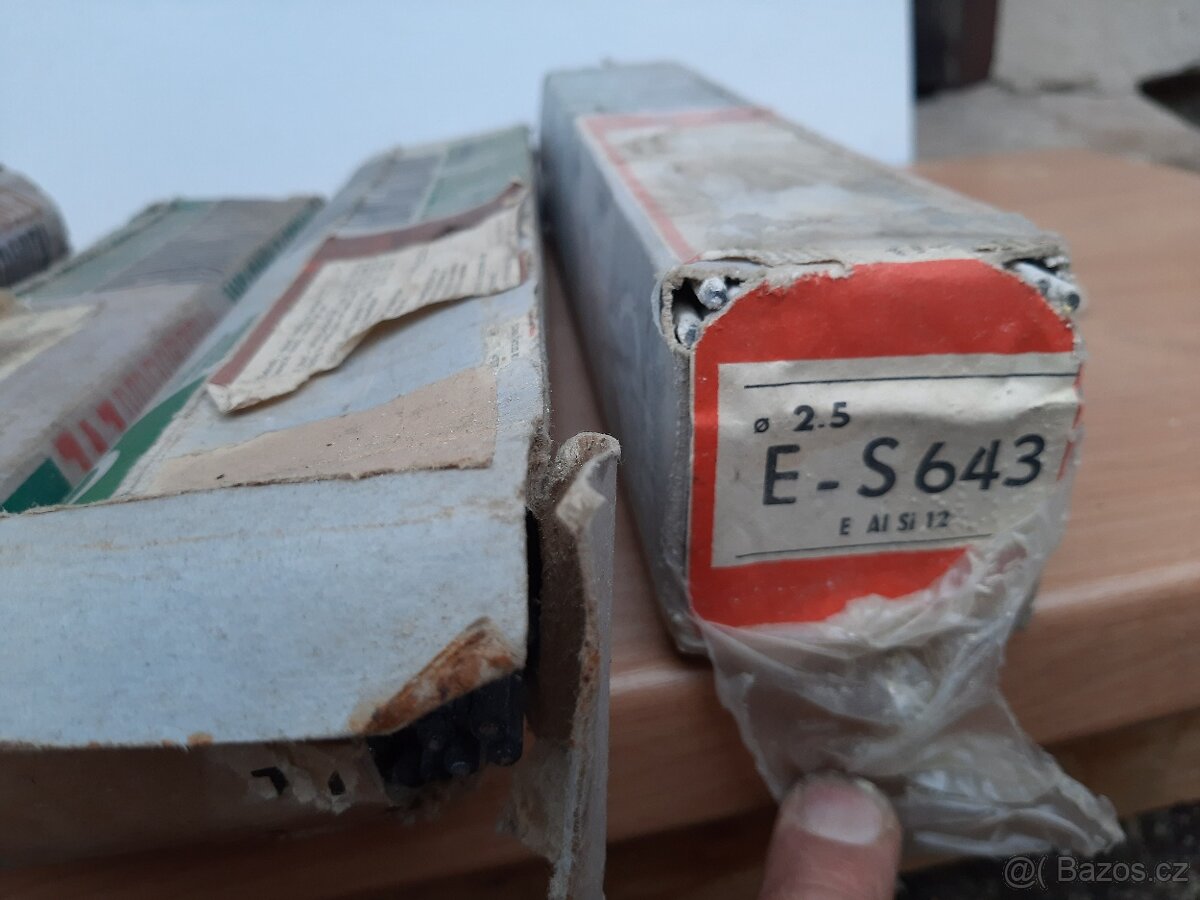 Svařovací elektrody E-B 415, plakát, normy, dráty