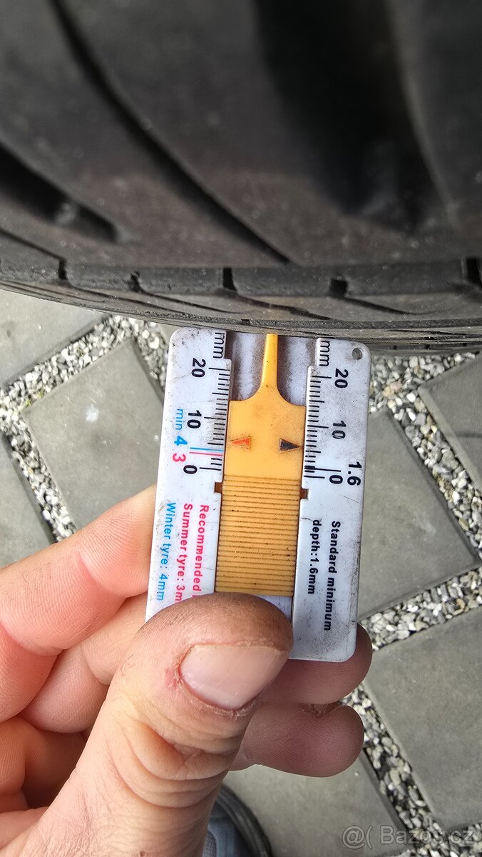 Letni sada Barum Bravuris 5 195/55 r15 4x6mm