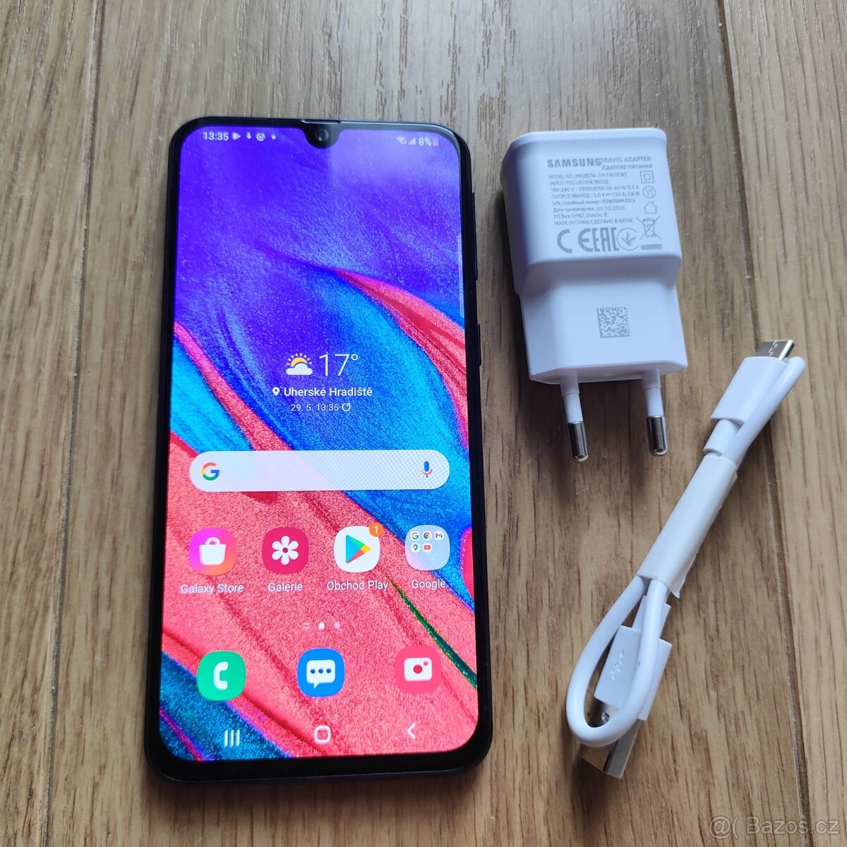Samsung Galaxy A40- 5.9"Super Amoled/ 4GB/64GB, Dual sim