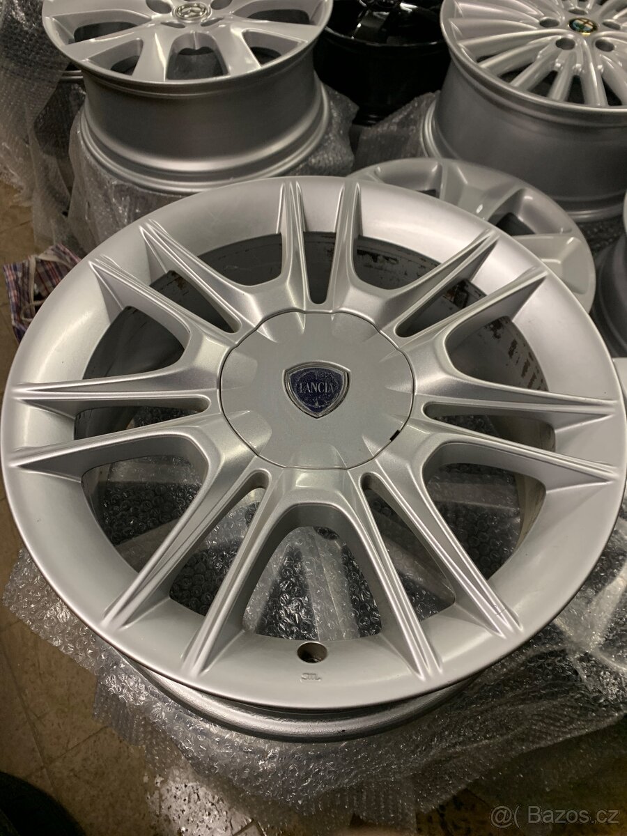 ALU KOLA LANCIA DELTA 4x98 R16