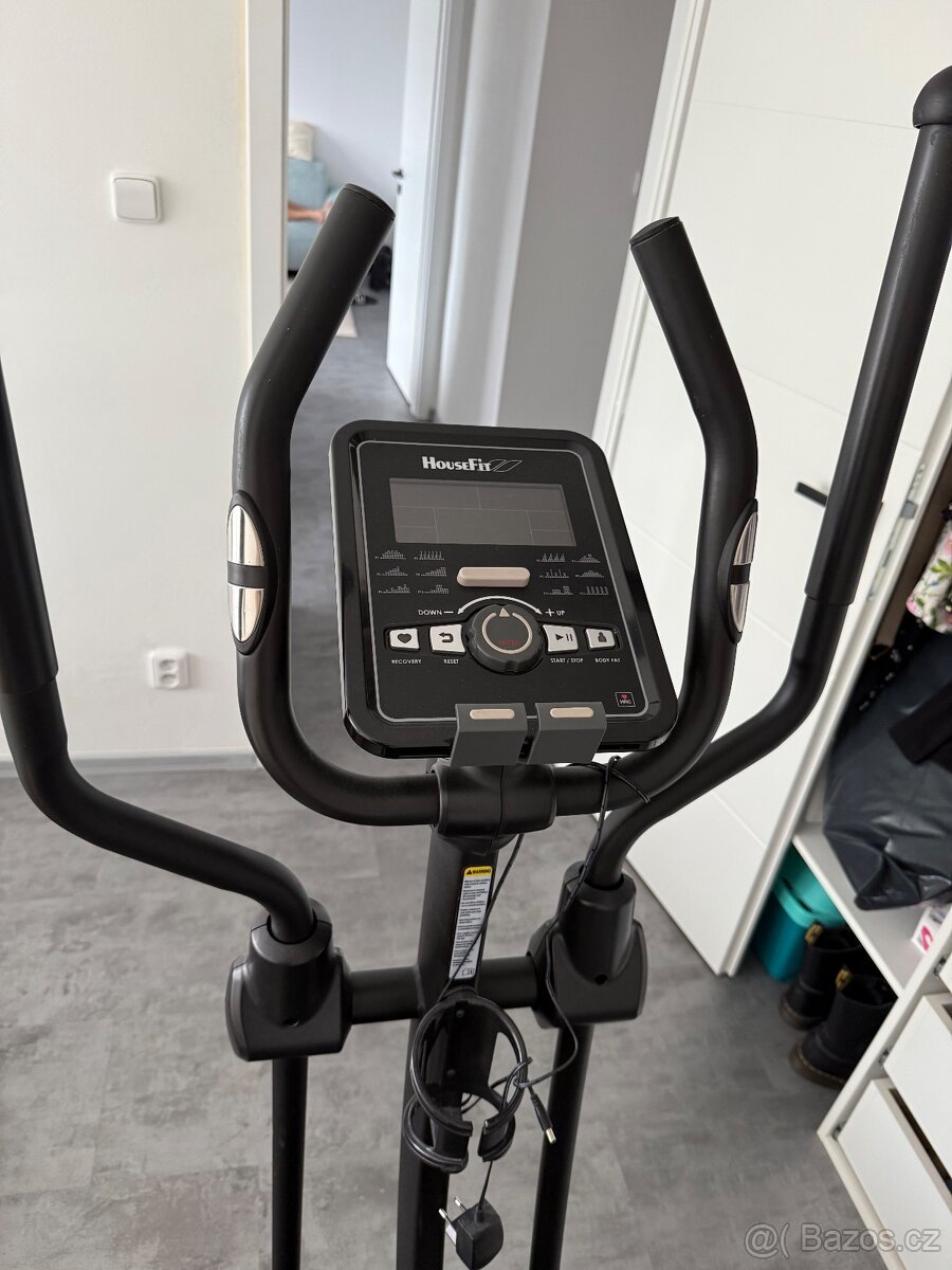 Eliptický trenažer Housefit 80