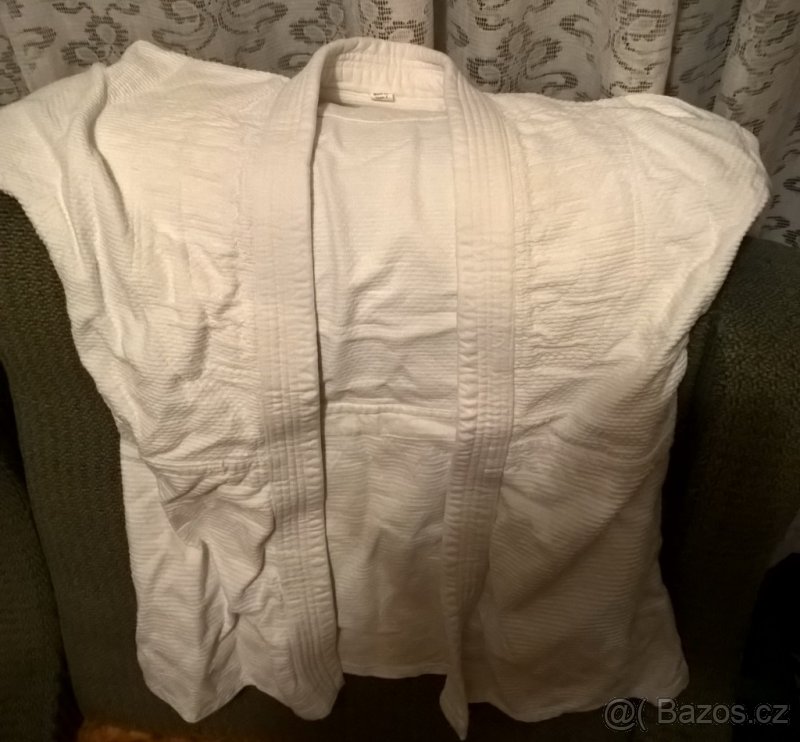 Kimona velikost 130 a 140