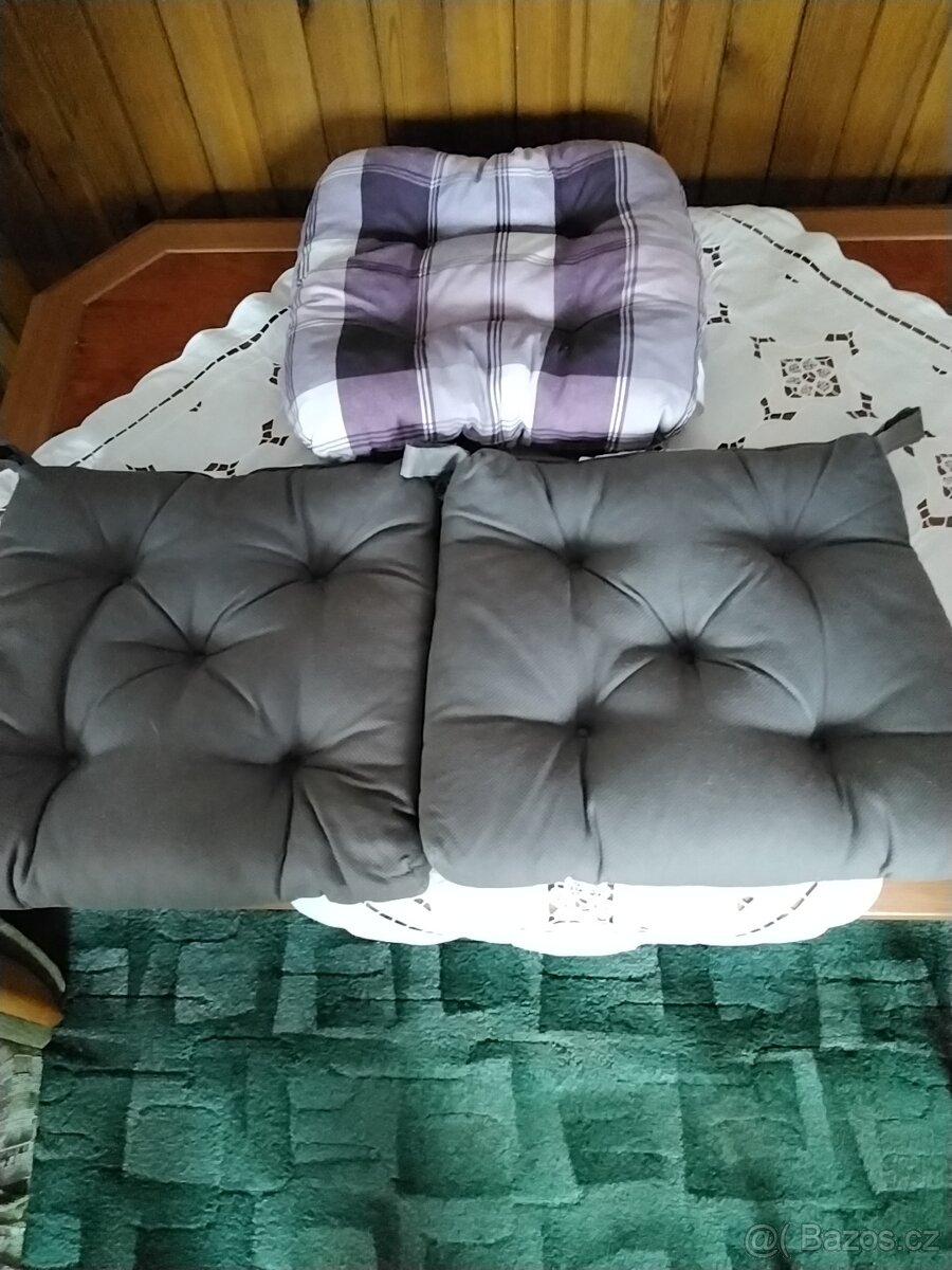 Podsedaky