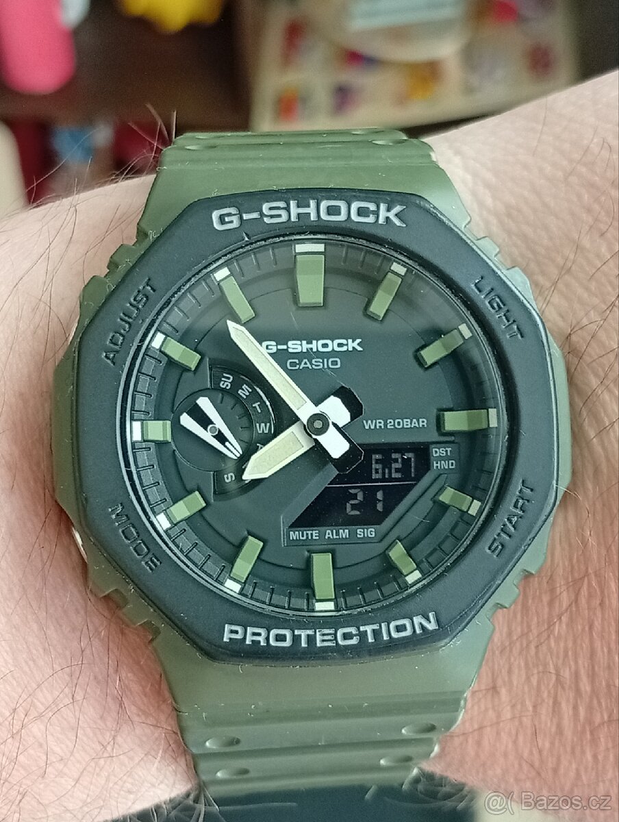 Hodinky Casio G-shock GA 2110SU