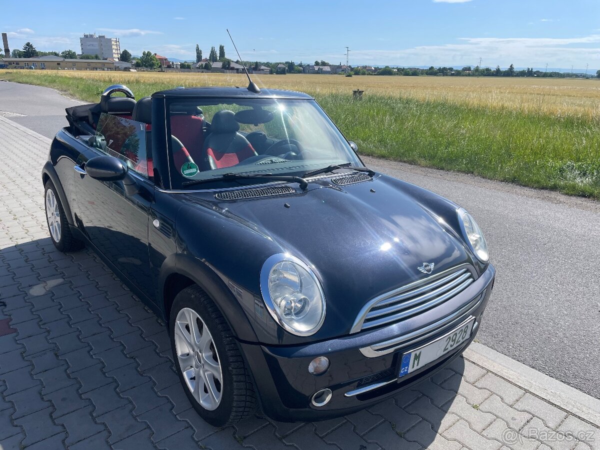 Mini Cabrio 1,6i 85 kw rok 2006