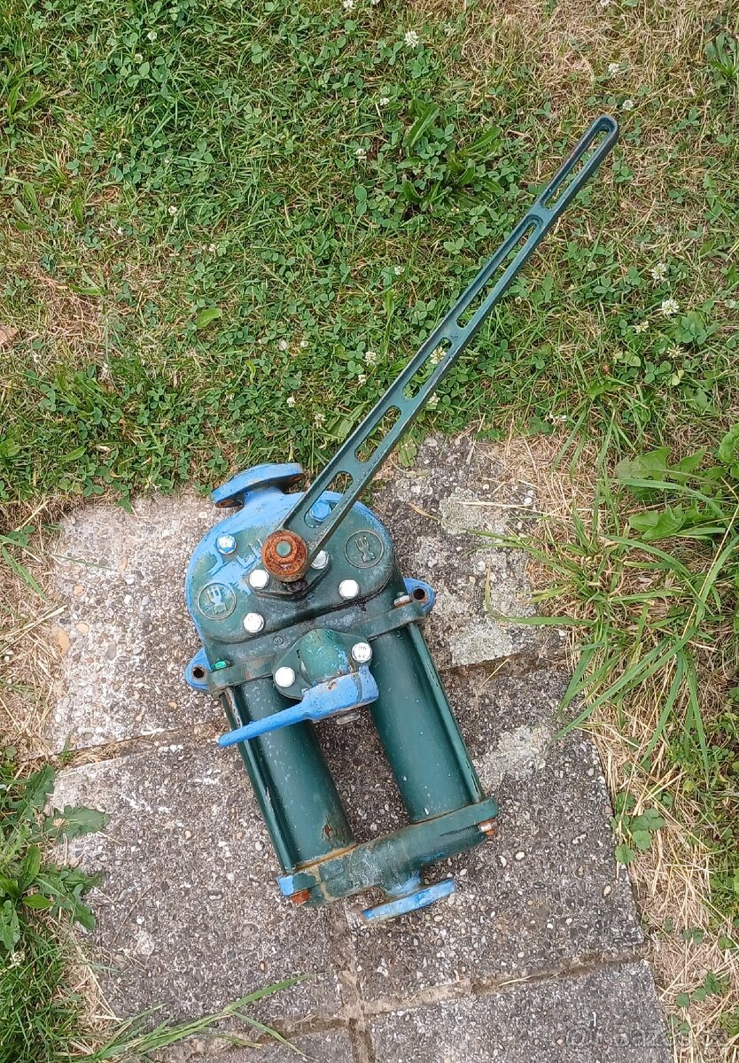 Pumpa Lila 75