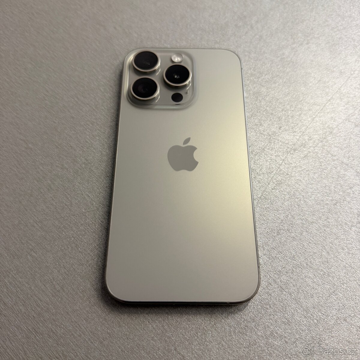 iPhone 15 Pro 128GB natural titan, jako nový, záruka