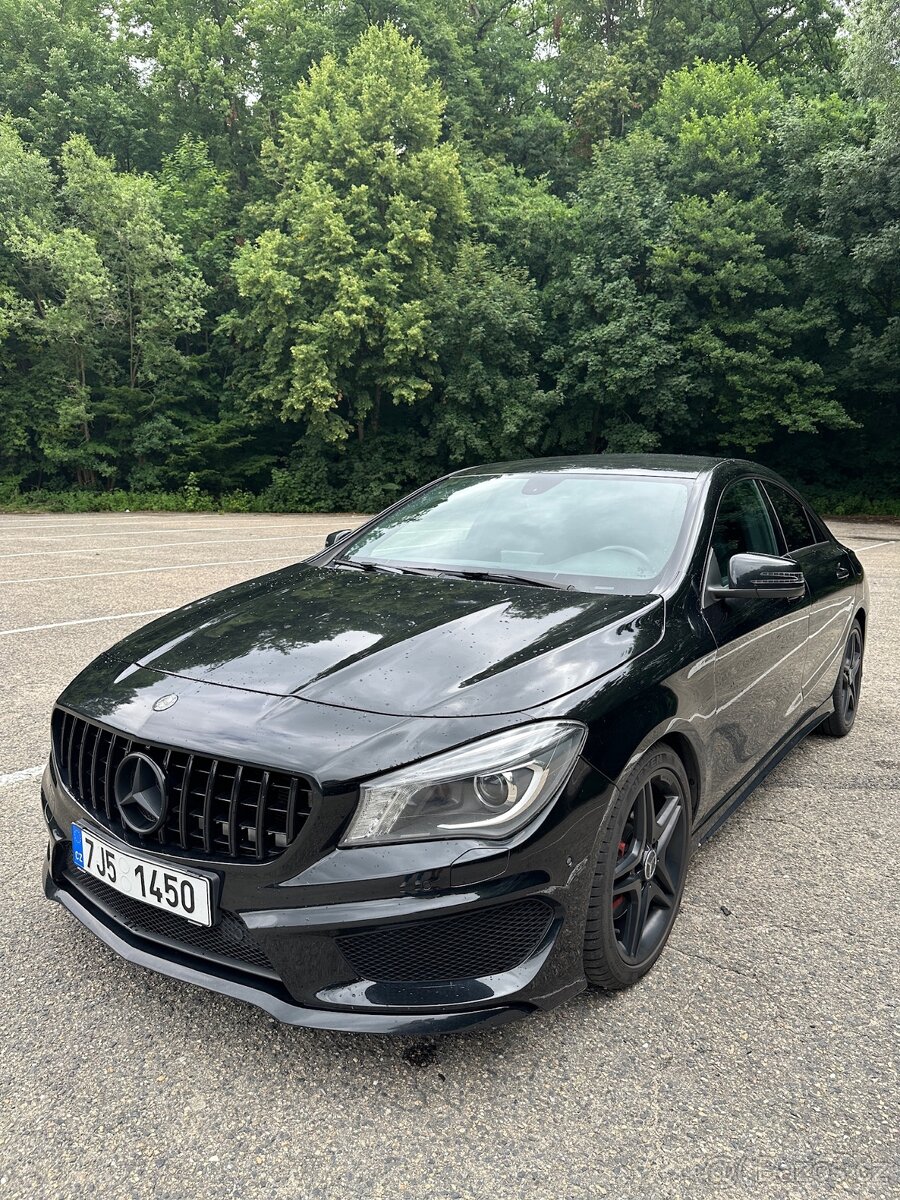 Mercedes Benz CLA 220d amg paket