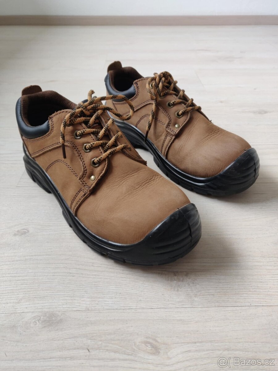 Pracovní bezpečnostní boty VM Footwear, vel. 44