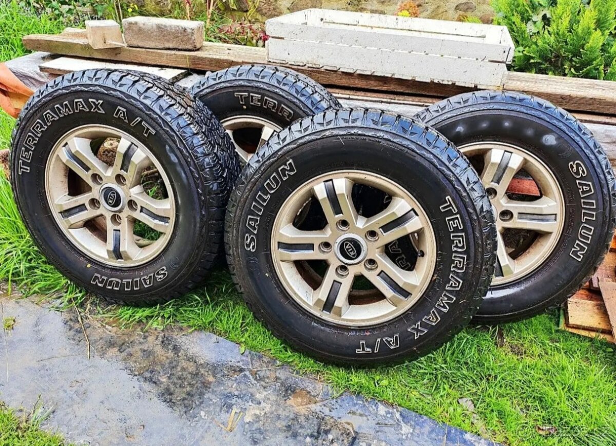 ALU KOLA A PNEUMATIKY KIA SORENTO