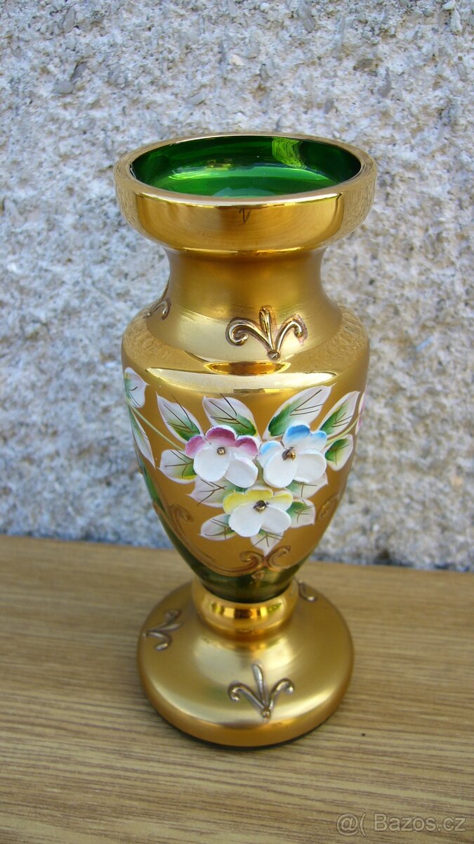 Hrníček a vázička