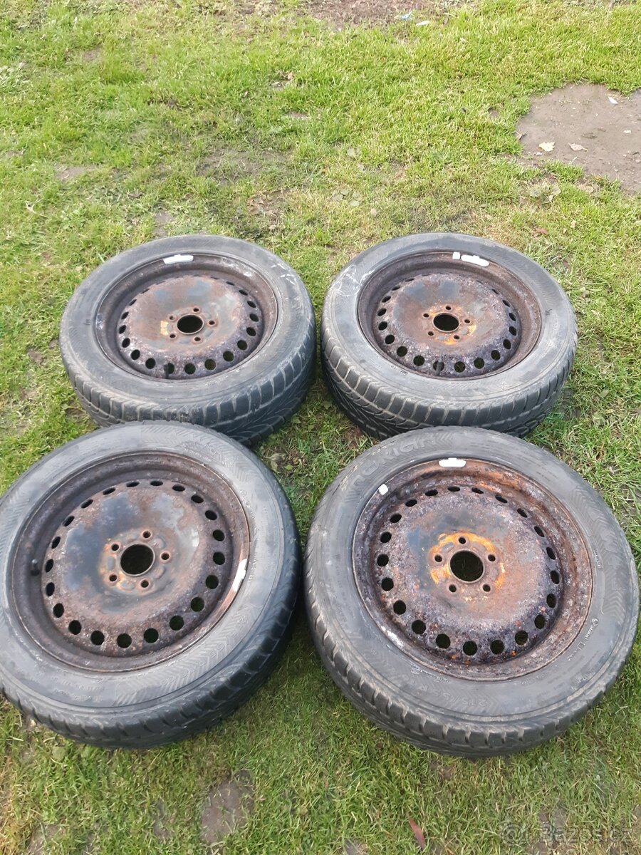 Plechové disky Ford R16