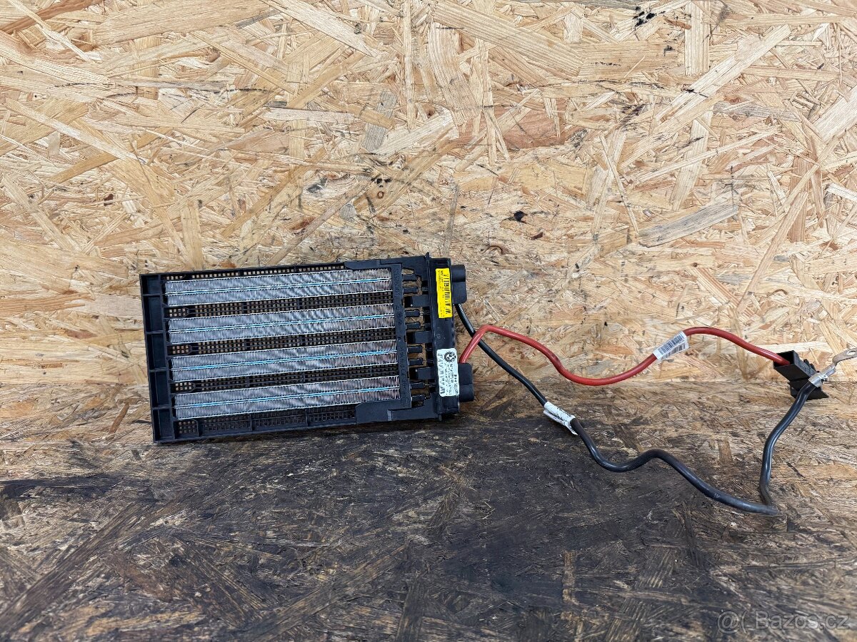 RADIÁTOR TOPENÍ BMW E90/91 9411916337103