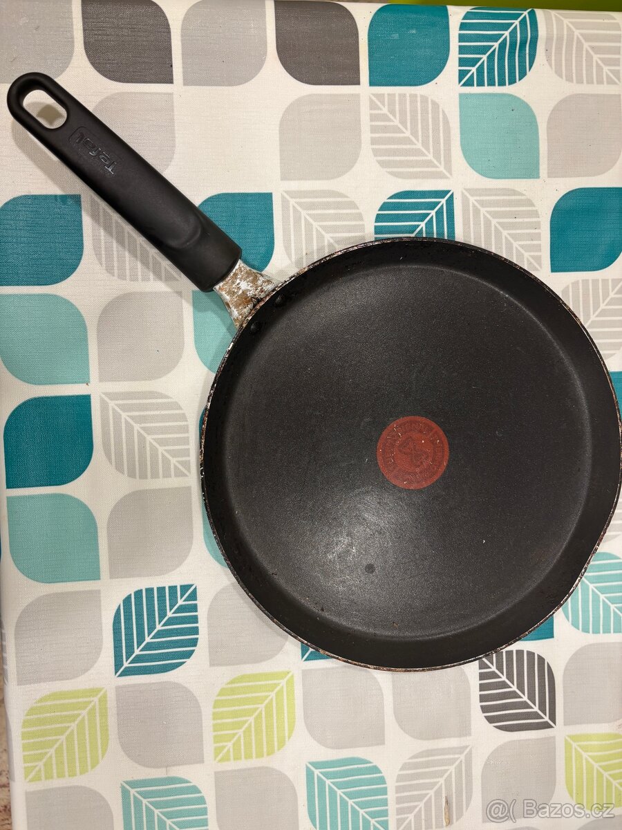 Pánev na palačinky Tefal