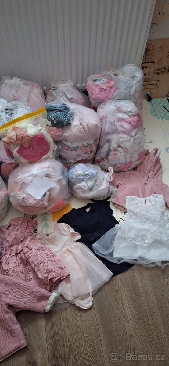 Oblečení pro holčičku