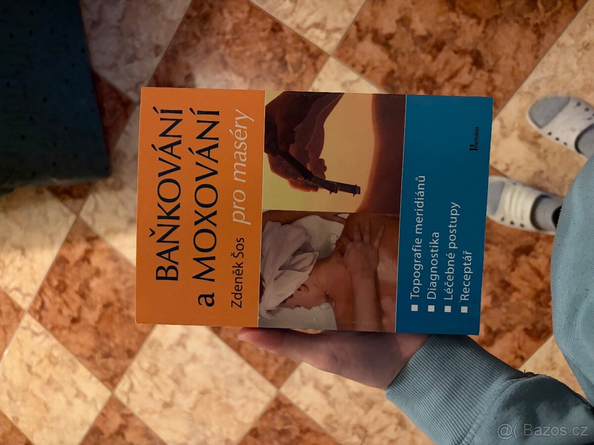 Baňkování a moxování