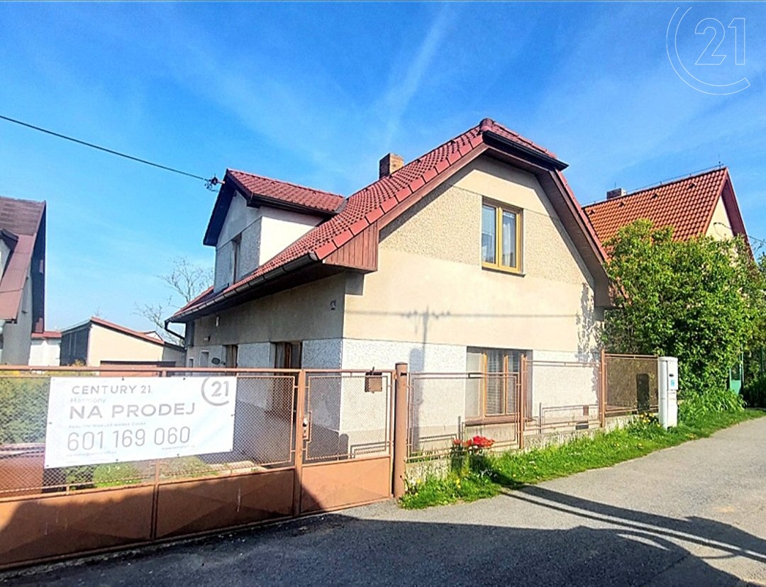 Prodej, Rodinné domy, plocha domu 140 m2, pozemek 545 m2.