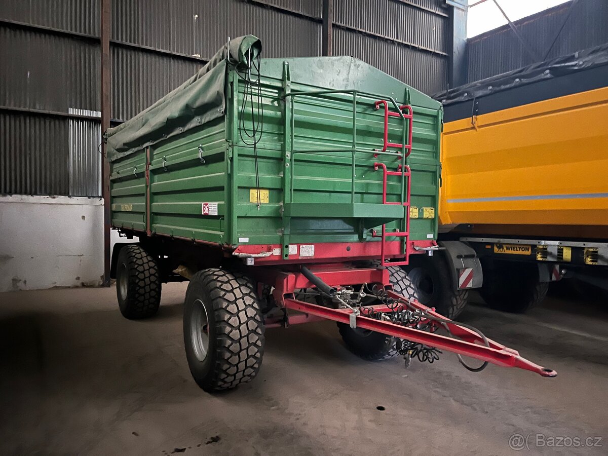 Pronar T680 zemědělský přívěs