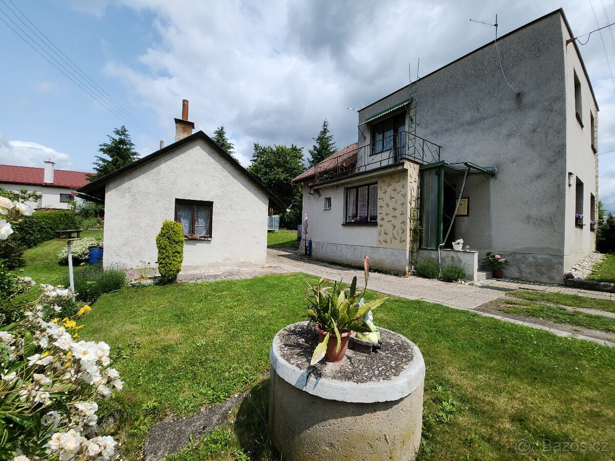 Prodej rodinného domu 160 m², pozemek 800 m², Hoděšovice
