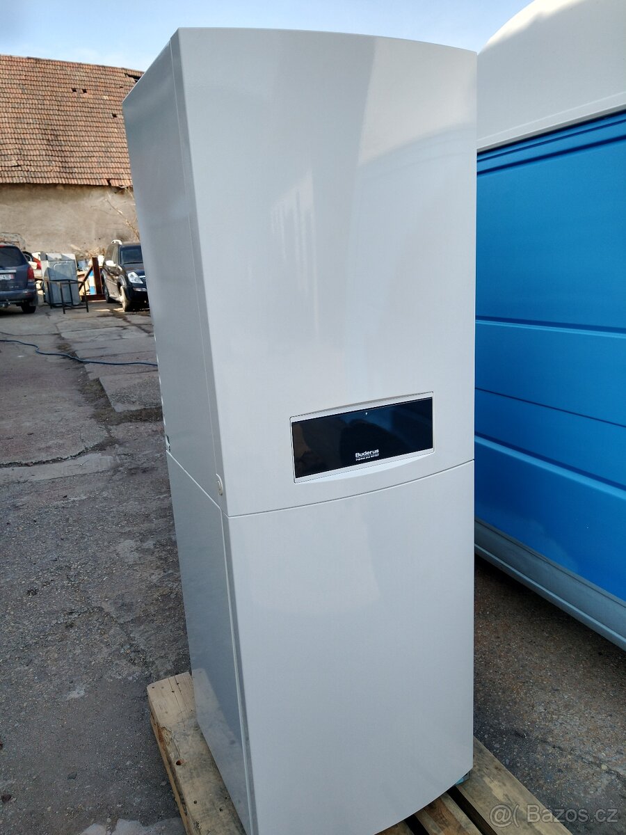 Kotel plynový kondezačný 24 kw + Bojler 150l - Buderus