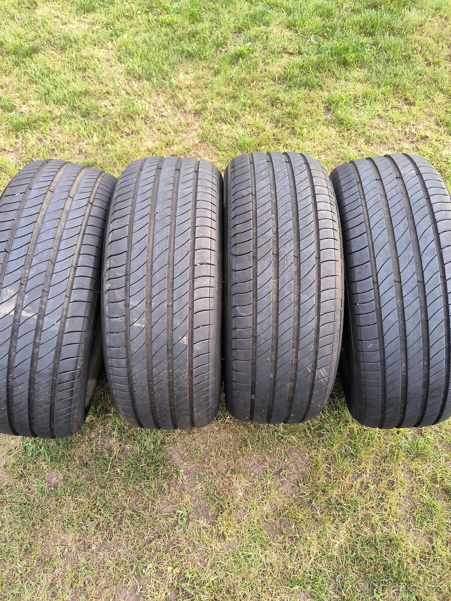 4 letní pneu 205/55/16 MICHELIN Primacy 4
