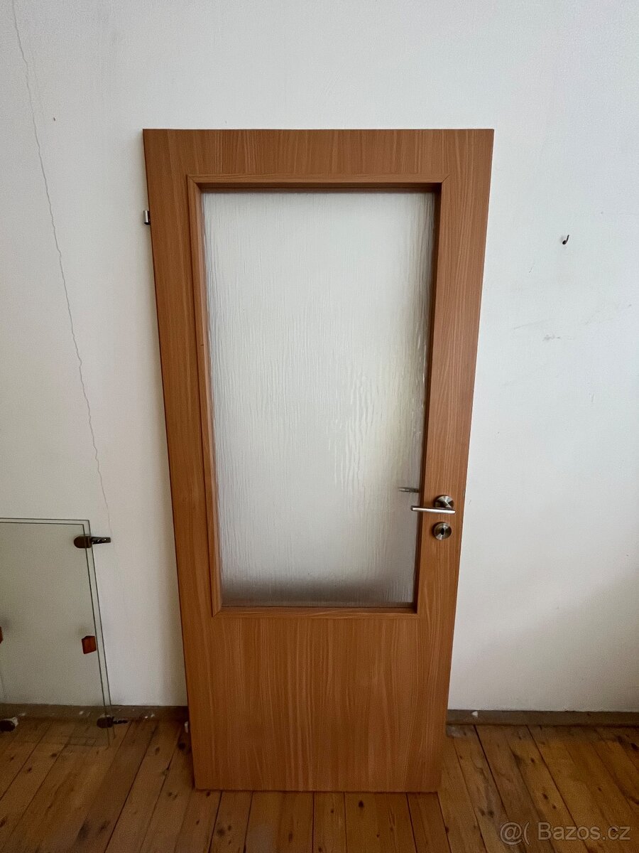 Dveře pravé 80 3ks