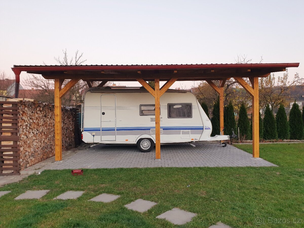 Hobby 440 De Luxe Easy (předstan, markýza)