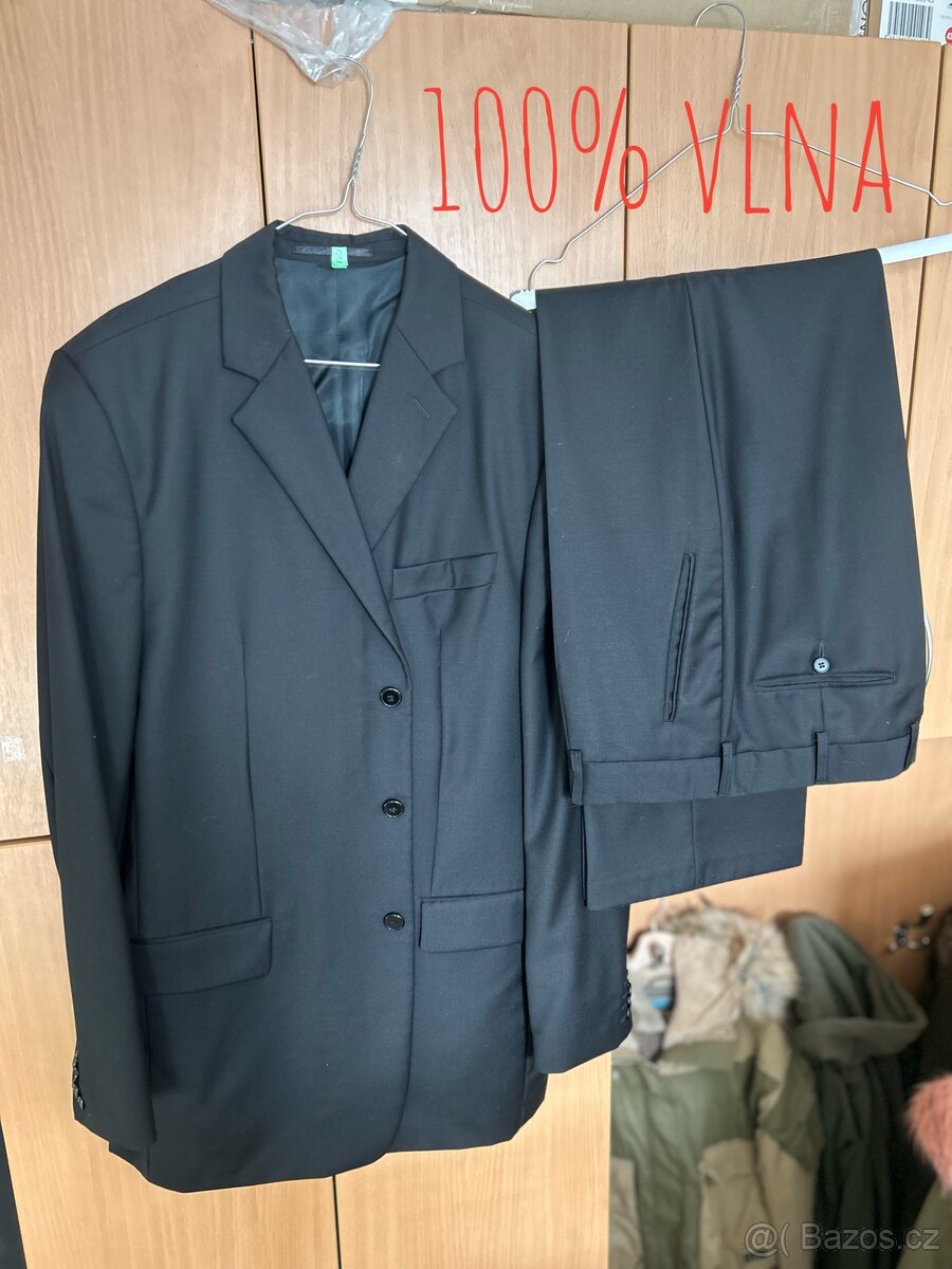 100% Vlněný pánský černý oblek