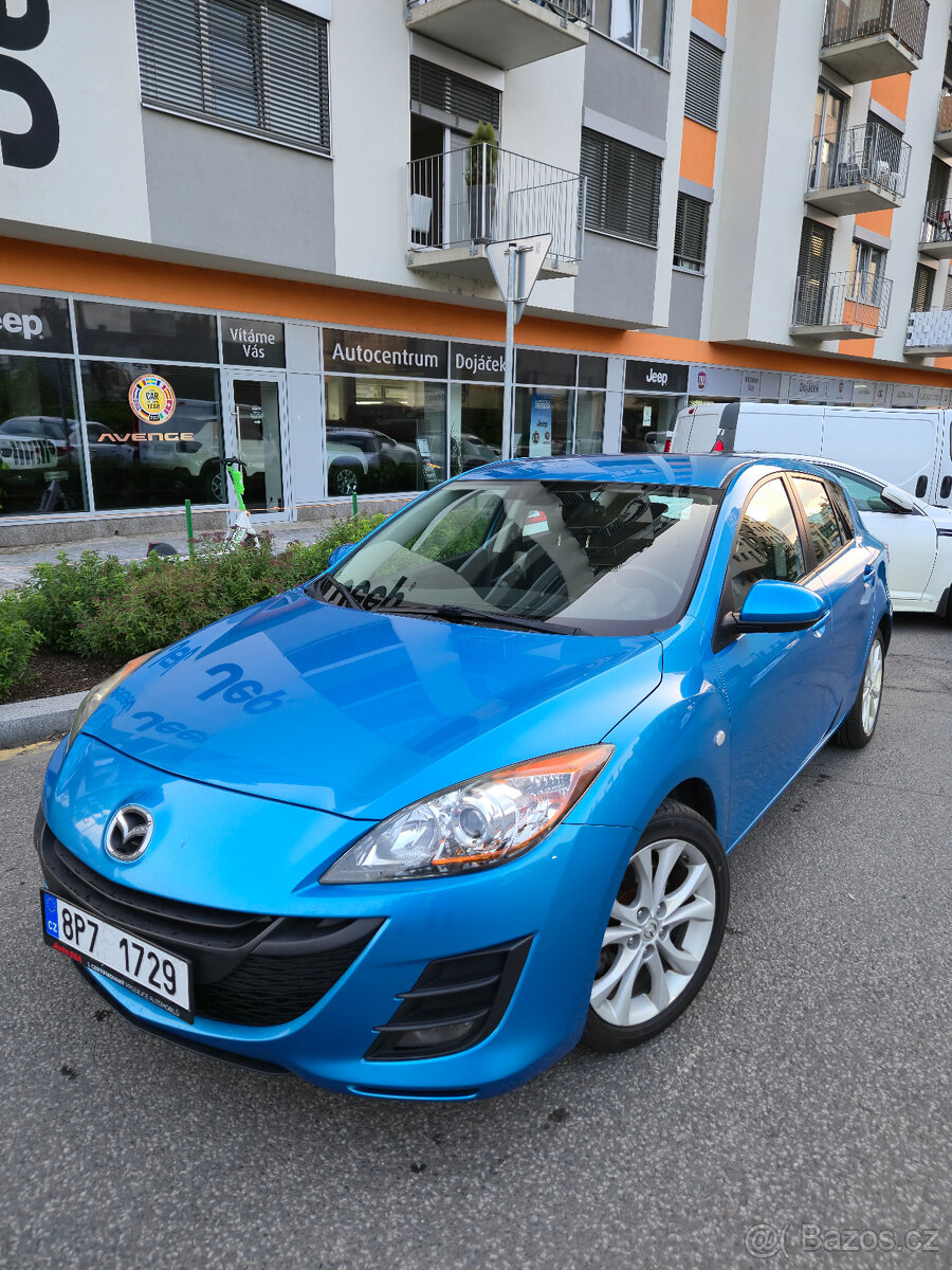 Mazda 3 2.0 111kW, r. 2011 – výborný stav, BOSE, nová STK