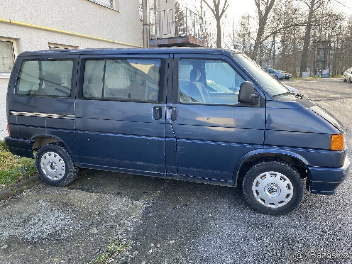 obe predni dvere - bez koroze VW T4 multivan facelifit