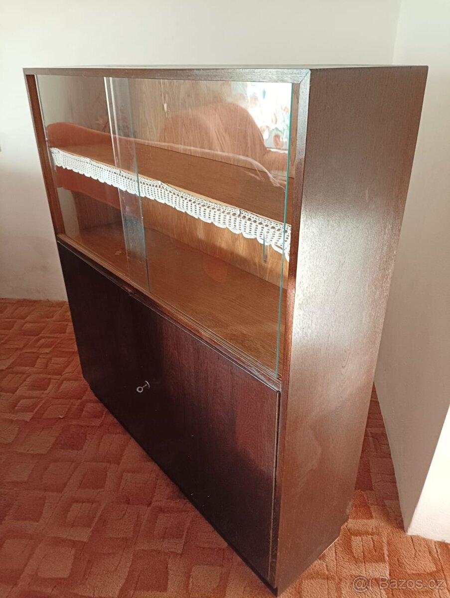 Retro sekretář