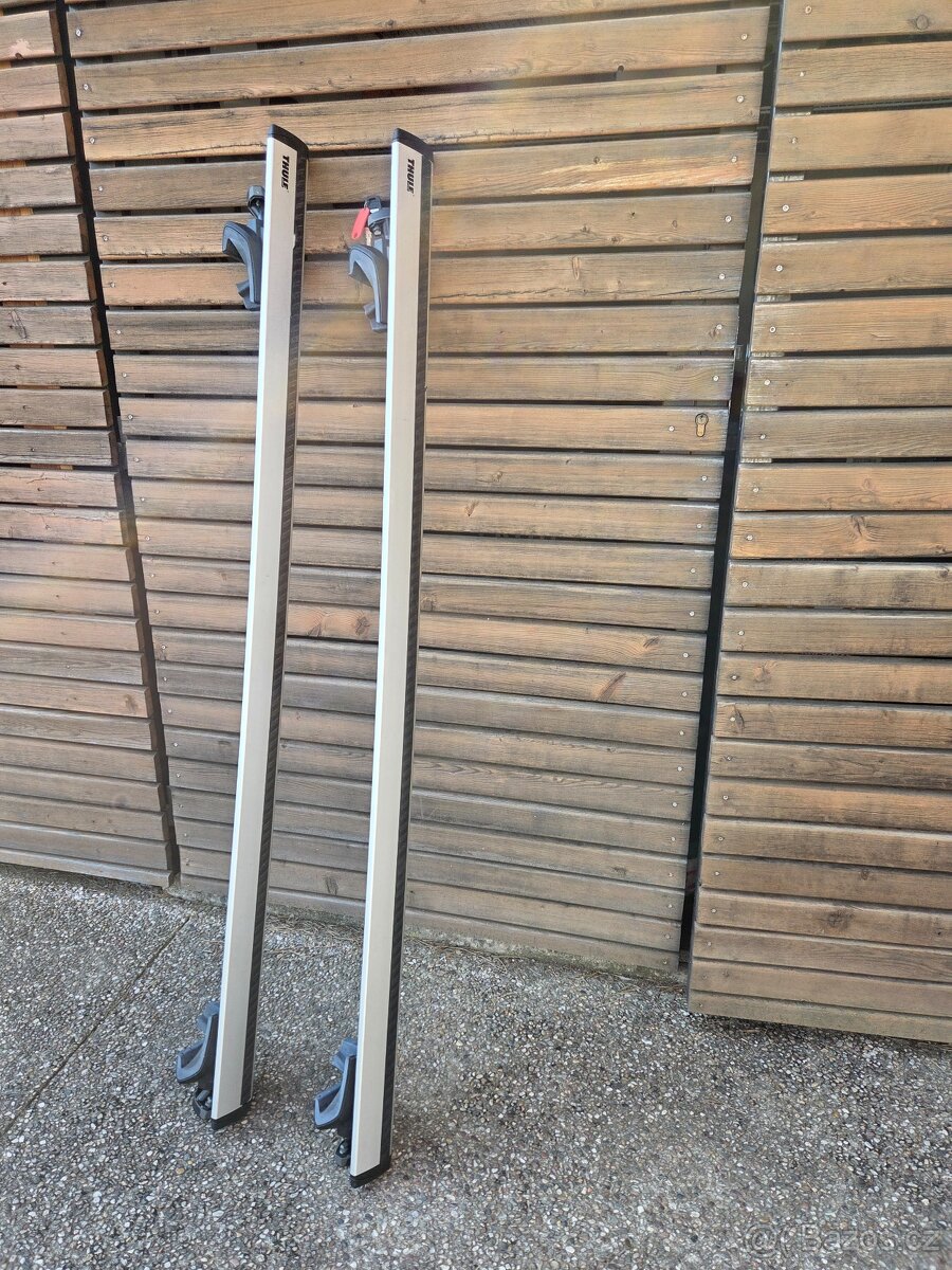 Thule Wingbar EVO 155cm montáž na podélníky