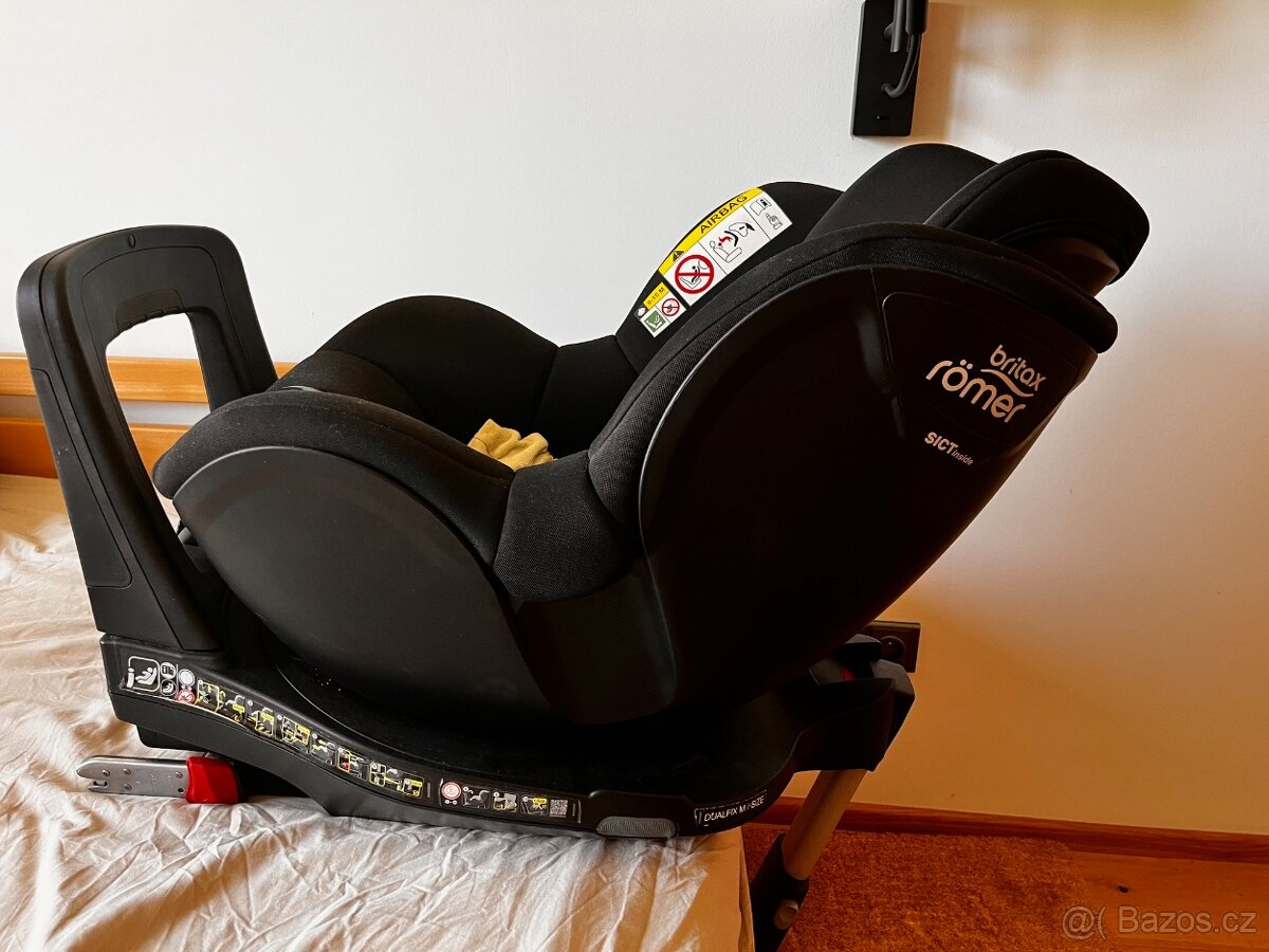 sedačka Britax Romer - Dualfix M - otočná