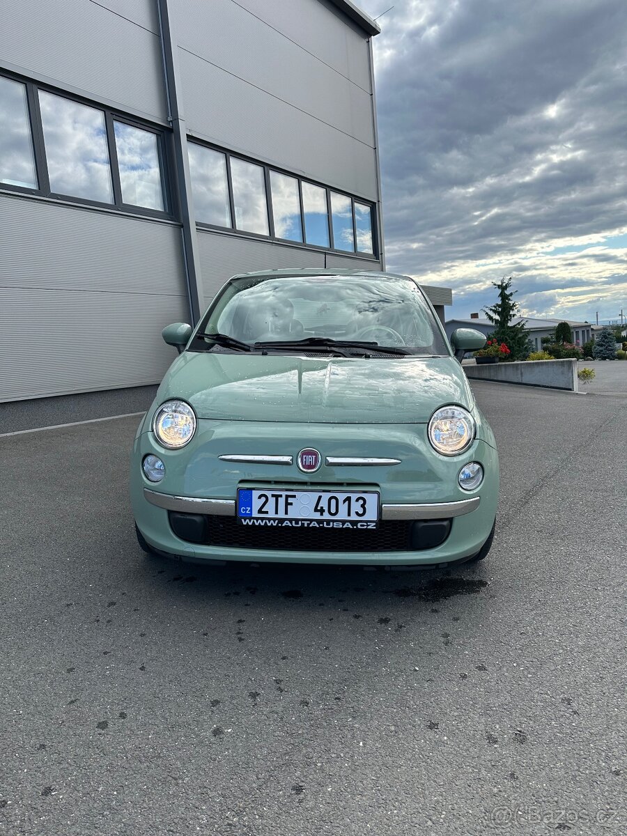 Fiat 500 1.4i Automat, 2014 – 99 000 km, krásná barva MINT