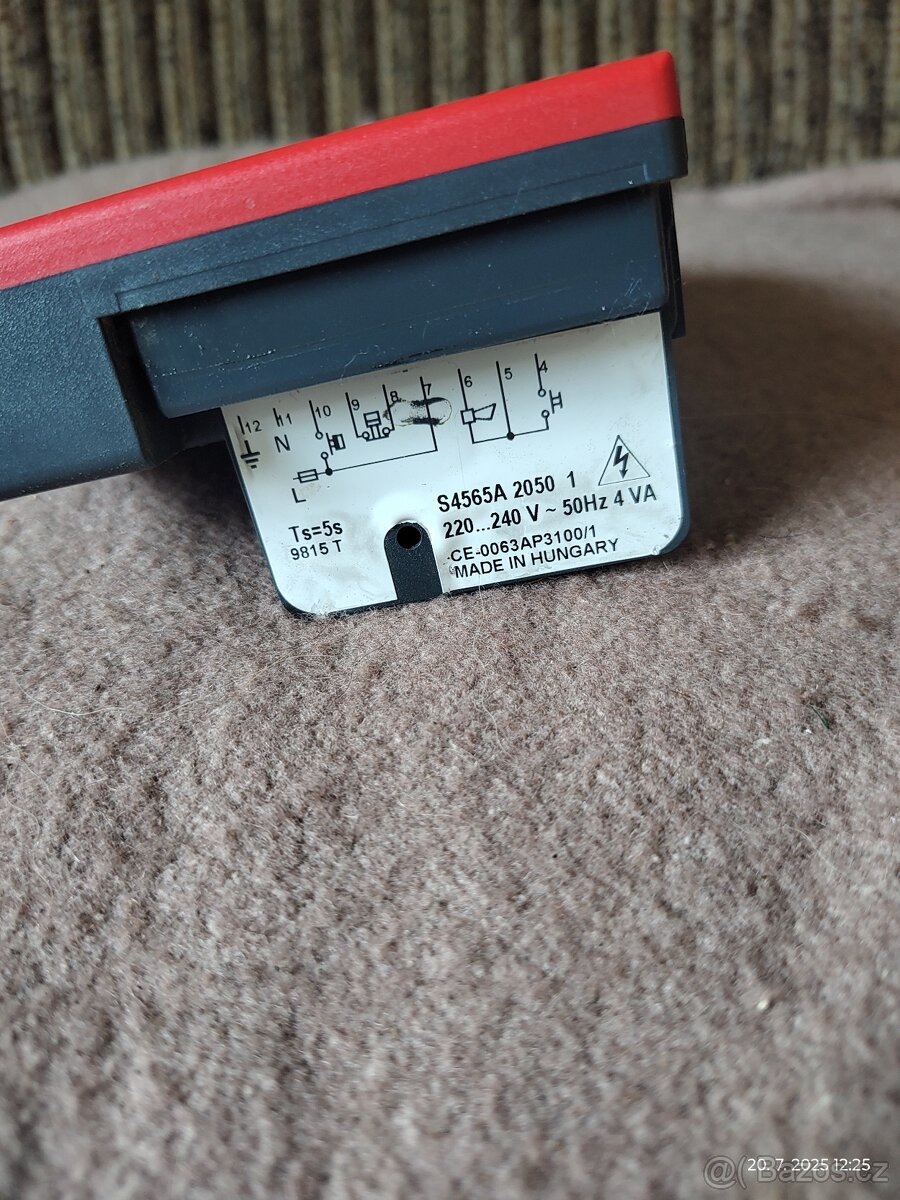 Zapalovací automatika Honeywell