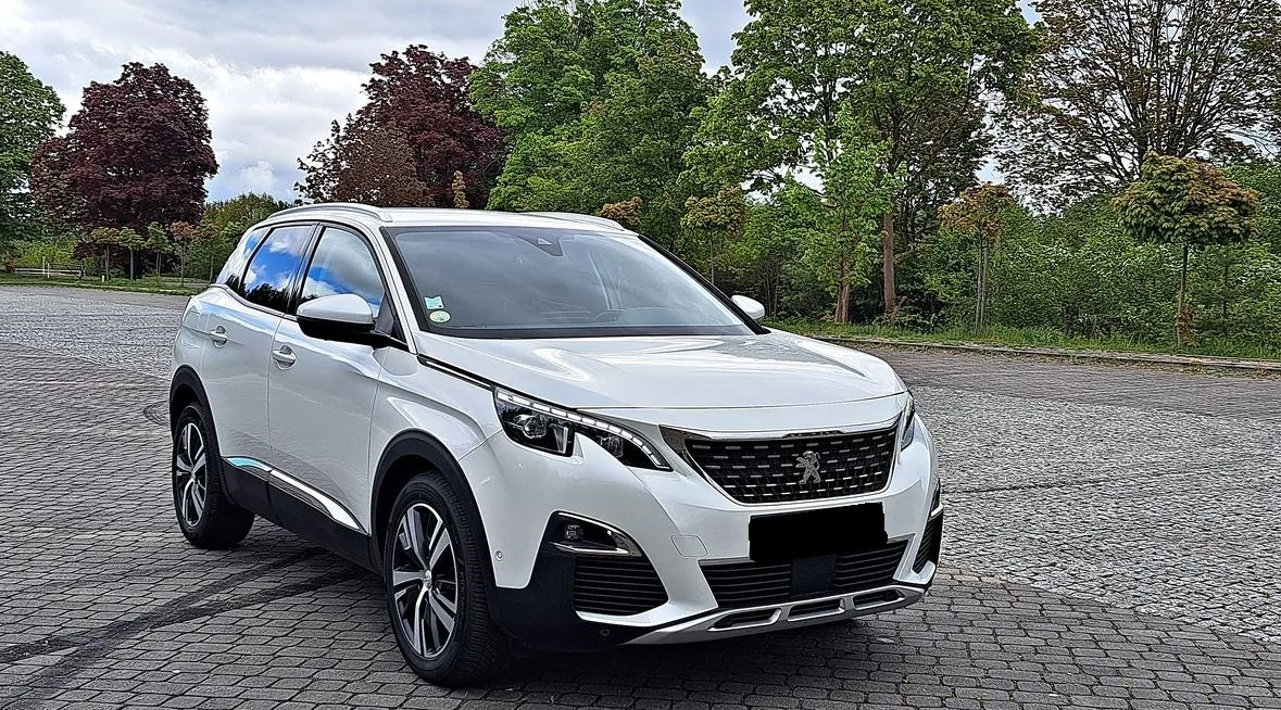 Peugeot 3008 BlueHDi 130 Stop & Start EAT8 Allure