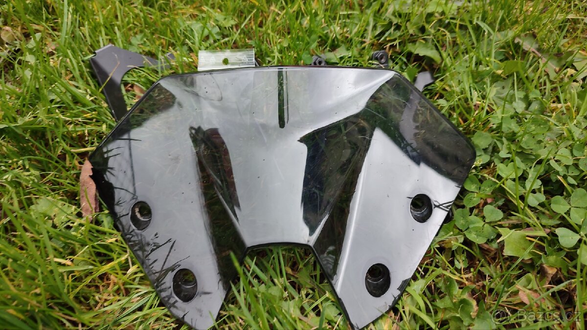 Štítek na KTM Duke 125/390