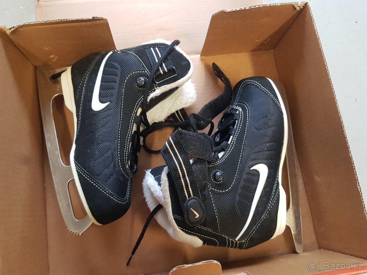 Dětské bsusle NIKE vel.35