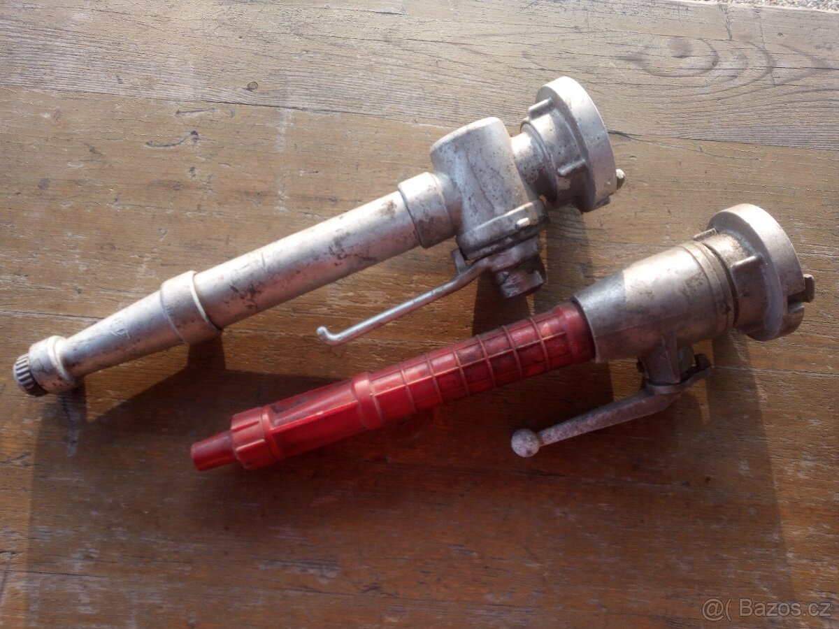 proudnice hasiči praga V3S tatra 805 praga RN avia