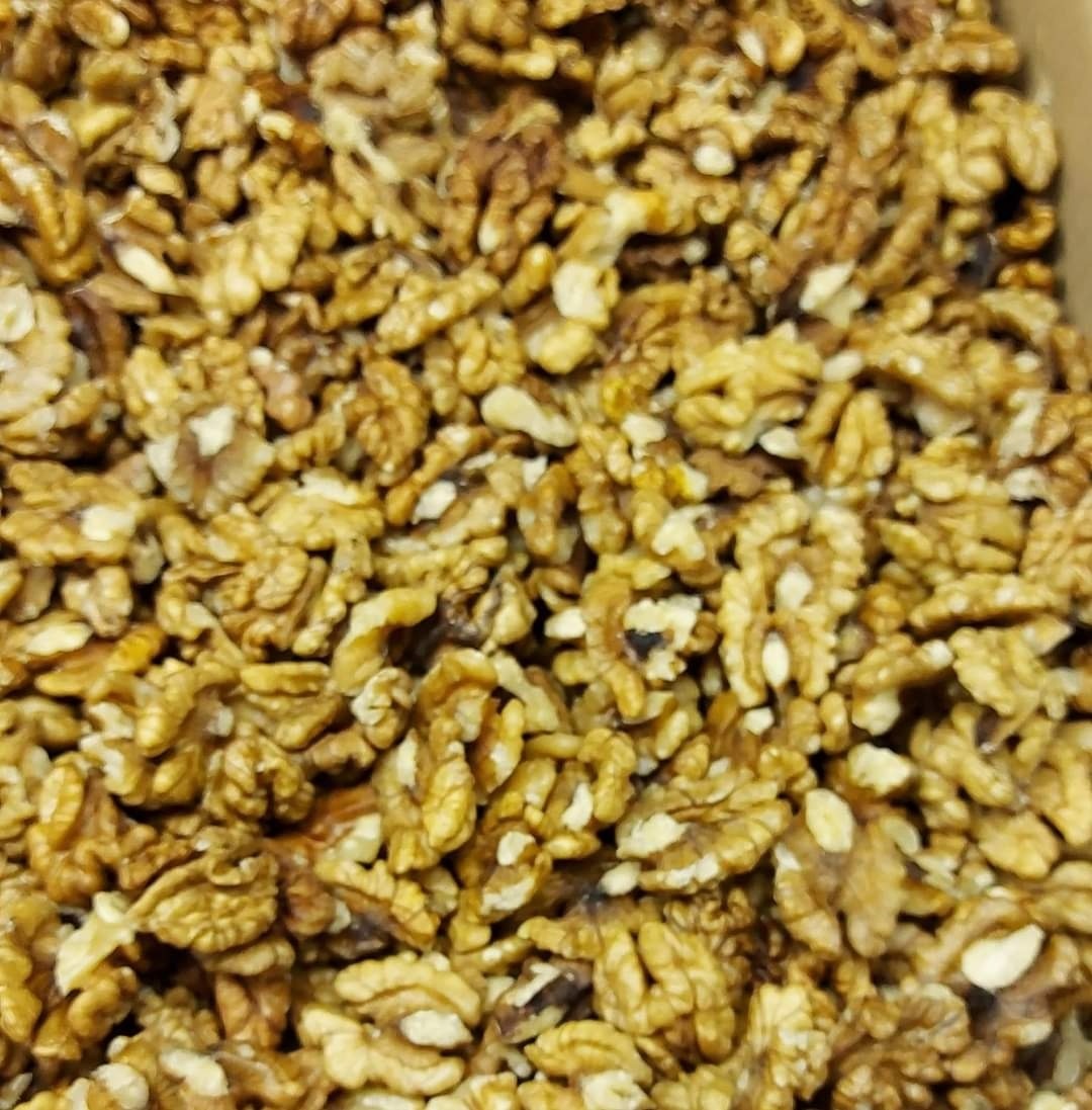 Loupané vlašské ořechy – NOVÁ sklizeň 2025 – dovoz až domů