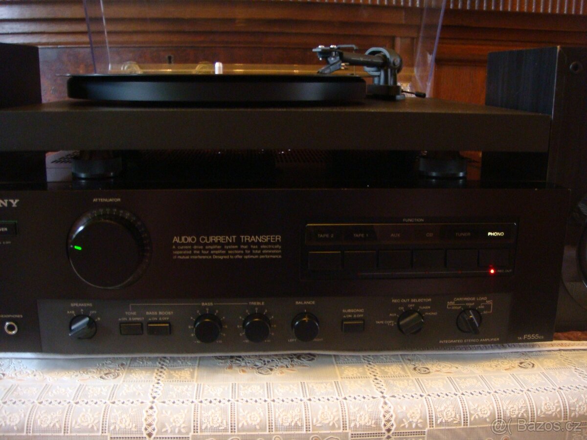 Sony zesilovač TA-F555ES-13kg